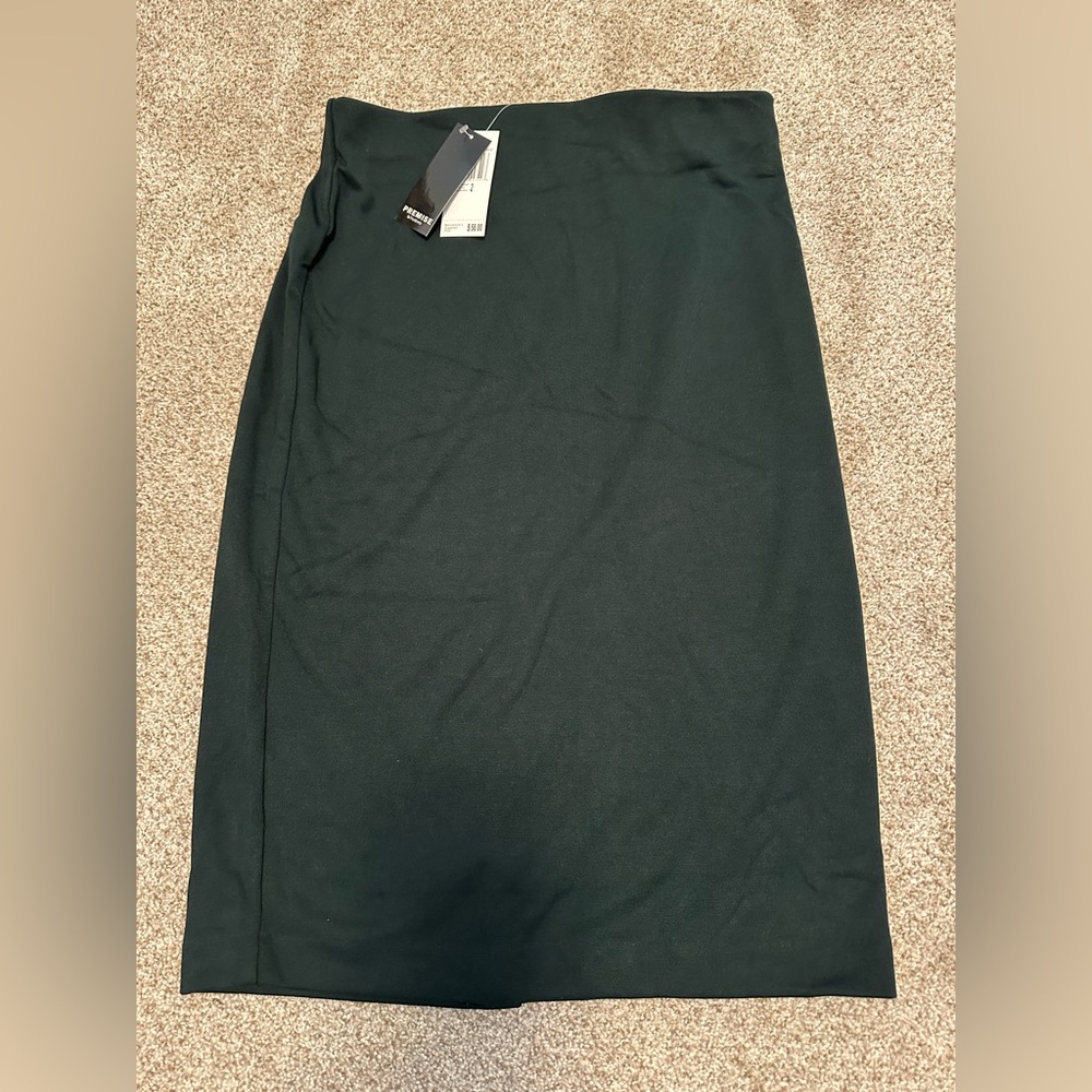 Premise Dark Green Pencil Skirt‎